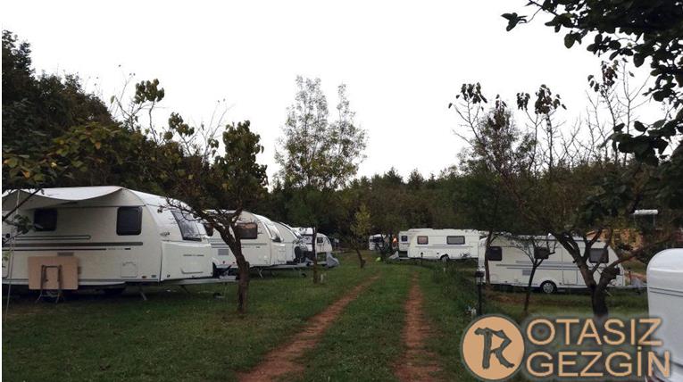 4-Çekmeköy Fava Camping Kamp Alanı